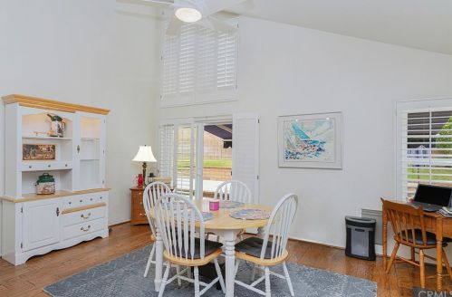 6 Descanso, Irvine CA  92620-1843 exterior