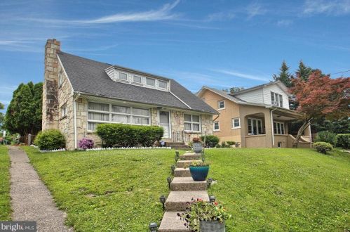 1201 19th St, Harrisburg, PA 17104-2916