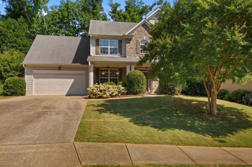 6820 River Island Cir, Buford, GA 30518-5585