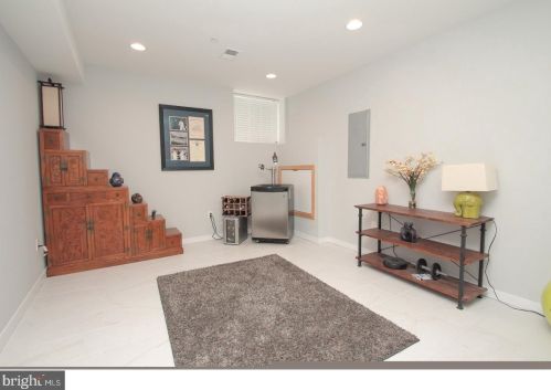 1129 20 St, Philadelphia PA 19132-3720 exterior