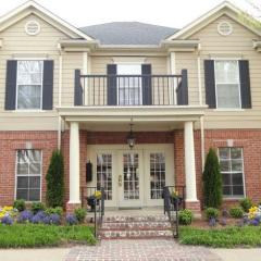 4 Riverview Dr, Memphis TN  38103-4700 exterior