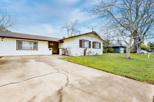 2125 Danbury Way, Rancho Cordova, CA 95670-2206