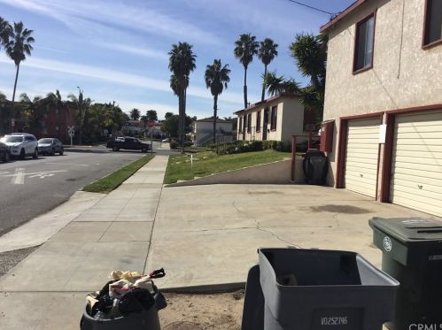 715 Portola Ave, Torrance CA  90501-2141 exterior