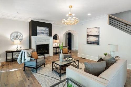 2731 Arden Rd, Atlanta GA  30305-1913 exterior