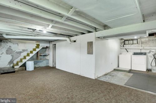 1550 Trindle Rd, Carlisle PA  17015-9759 exterior