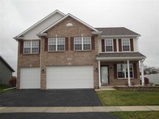 858 Saint Croix Ln, Belvidere, IL 61008-1735