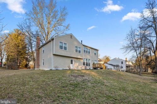 5002 Ten Mills Rd, Columbia MD  21044-1539 exterior