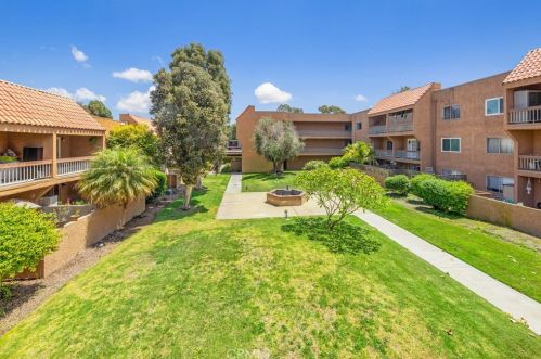 6600 Warner Ave, Huntington Beach CA  92647-5242 exterior