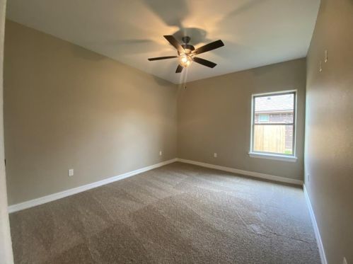 216 Shannon St, Angleton TX 77515-3088 exterior