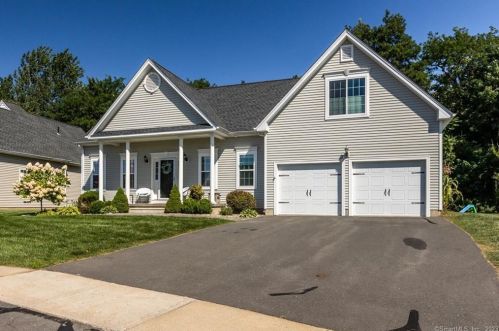 39 Steeple View Dr, Ellington, CT