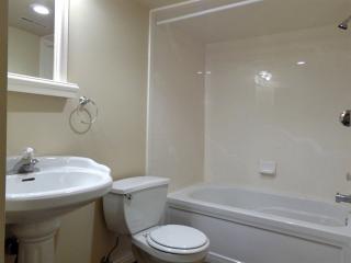 1452 1350, Syracuse UT  84075-9466 exterior