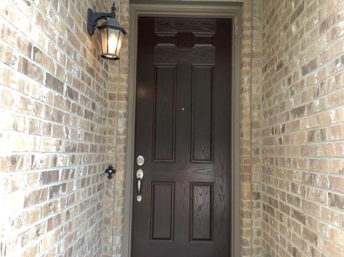 1504 Cowtown Dr, Midlothian, TX 76063-5771