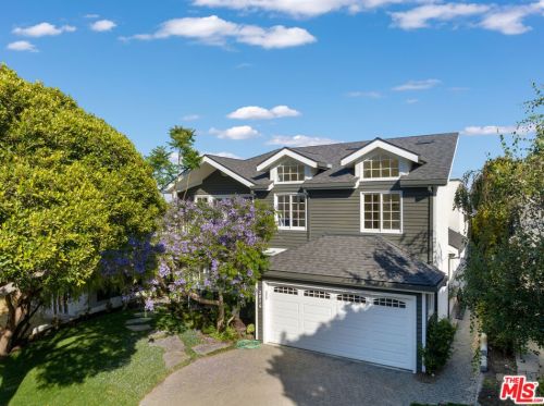 2016 Navy St, Santa Monica, CA 90405-5946