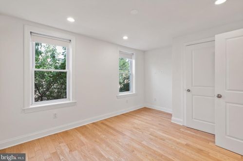 546 Manton St, Philadelphia PA 19147-5118 exterior