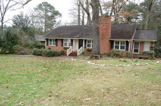 2642 Northwoods Dr, Macon, GA 31204-1620