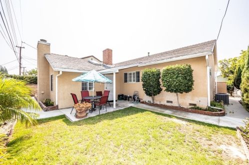 1851 Random Dr, Anaheim CA  92804-2664 exterior