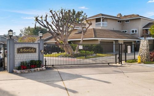 14 Lakeview, Irvine, CA 92604-3681