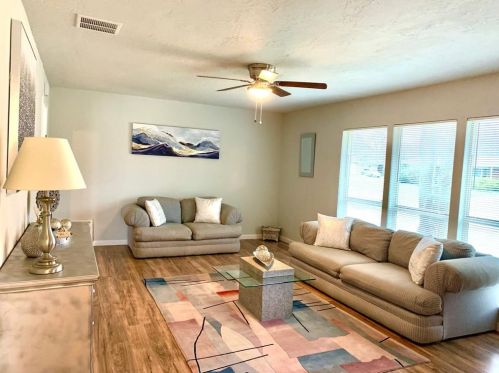 4304 Ken Michael Ct, Fort Worth TX  76180-8260 exterior