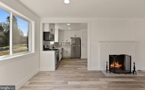 1515 Oakview Dr, Silver Spring MD 20903-2243 exterior