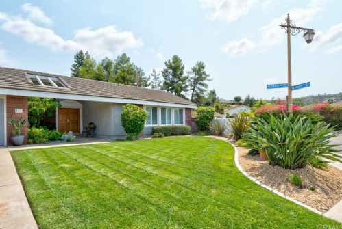 447 Westridge Cir, Anaheim, CA 92807-3733