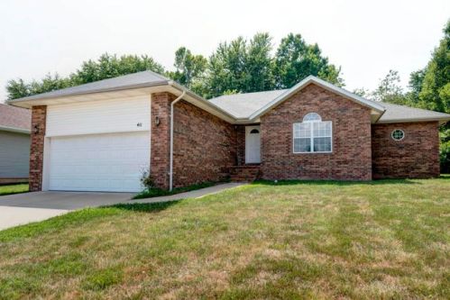 411 South Gate Dr, Nixa, MO 65714
