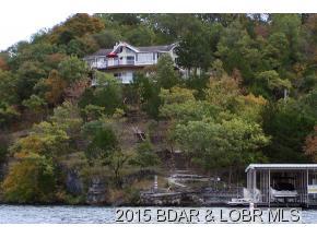 9 Isle Pointe, Hahatonka, MO 65020-5945