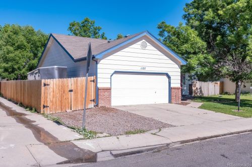 1137 Belle Dr, Loveland, CO 80537-3702