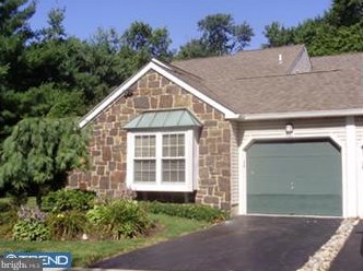 4101 Potters Pl, Southampton, PA 18966-5530