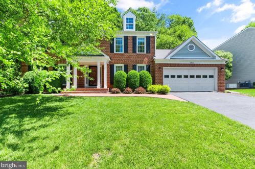13902 Marblestone Dr, Clifton, VA 20124-2508