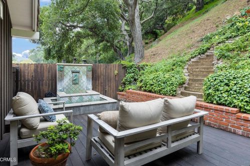 1408 Beaudry Blvd, Glendale CA  91208-1708 exterior