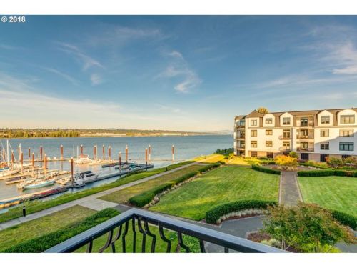 707 Hayden Island Dr, Portland OR  97217-8129 exterior