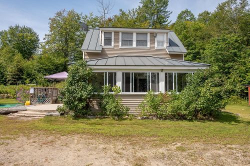 39 Sheldon Rd, Danbury, NH 03230-4833