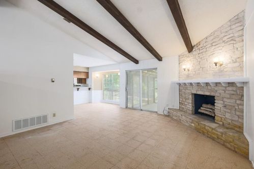 4609 Arapahoe Trl, Austin TX  78745-1510 exterior