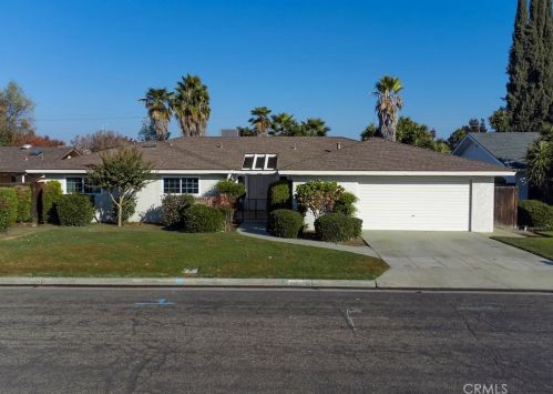 2321 Camden Way, Madera, CA 93637-2703