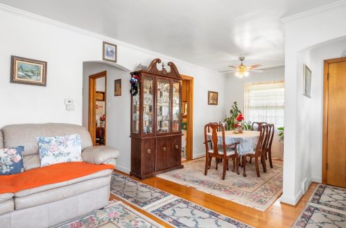 5943 School St, Chicago, IL 60634-4204