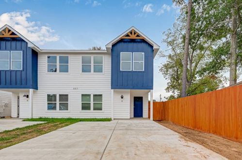 809 Avenue J Pl, Conroe TX  77301-3877 exterior