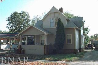 521 Mulberry St, Bloomington, IL 61701-2951