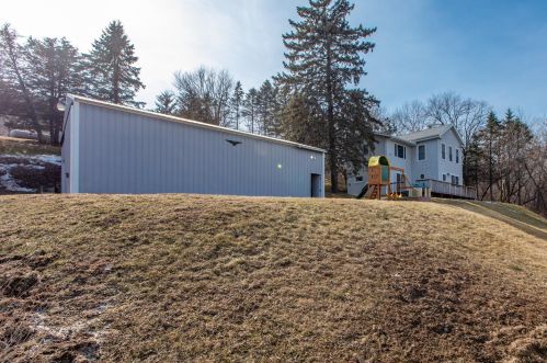 70565 Highway 61, Reads Landing, MN 55968-6838