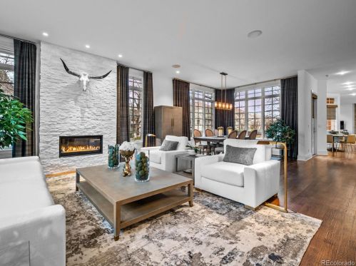 401 Adams St, Denver CO  80206-4410 exterior