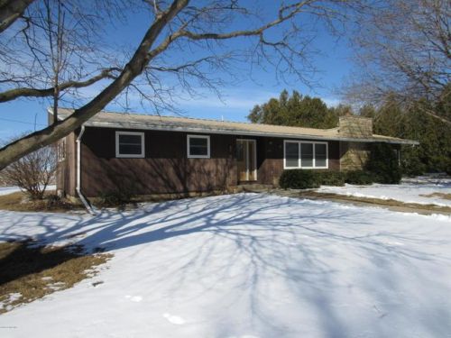425 2nd Ave, Harmony MN  55939-7702 exterior