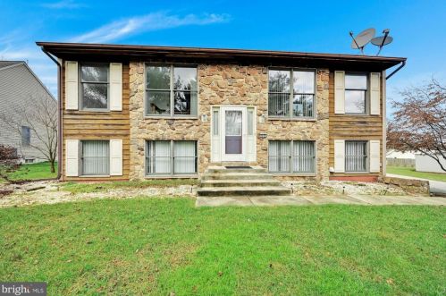 3475 Rothsville Rd, Ephrata, PA 17522-8757
