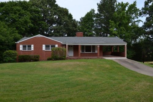 2548 Moorefield Bridge Rd, Danville, VA 24541-8328