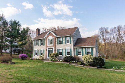 41 Mattabasset Dr, Durham, CT 06422-1908