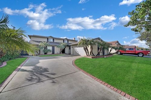 9660 Gardenia Ave, Santa Ana, CA 92708-2314