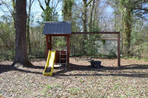 215 Rutland Cir, Lagrange GA  30241-1322 exterior