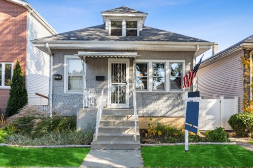 5325 Nashville Ave, Chicago, IL 60638-1217