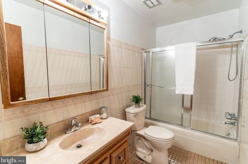 11407 Newport Ml Rd, Silver Spring MD exterior