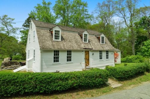 43 Johnny Cake Hill Rd, Lyme, CT 06371-1610