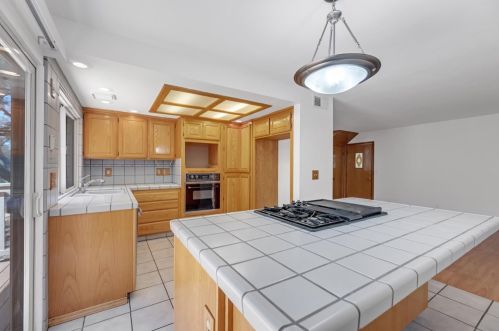 6605 Crosswoods Cir, Citrus Heights, CA 95621-4214