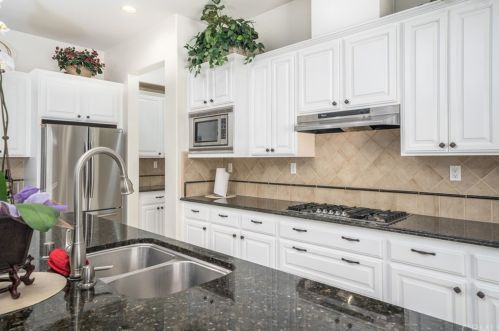 16550 Catalonia Dr, Riverside CA  92504-8701 exterior